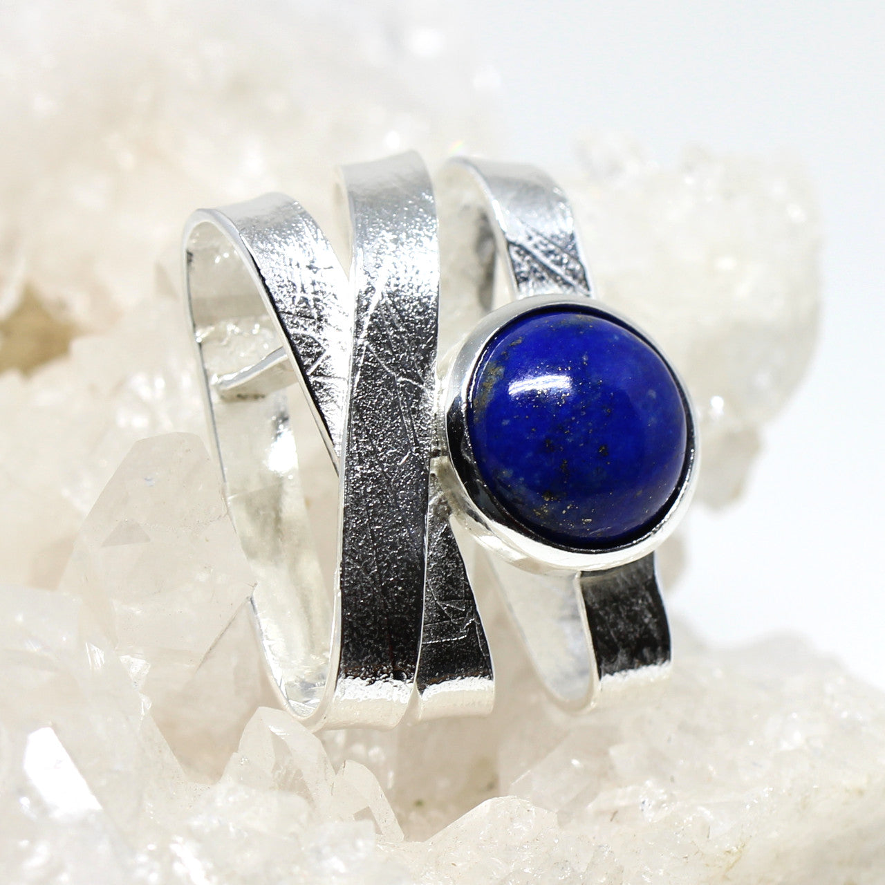 Silberanhänger mit Lapis