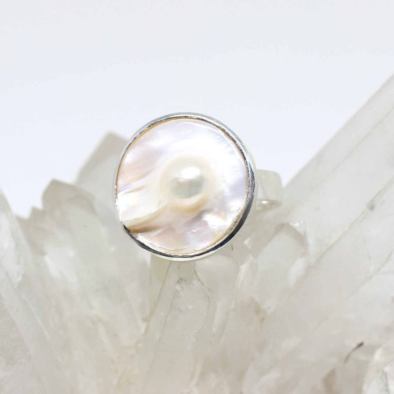 Silberring mit Mabeperle