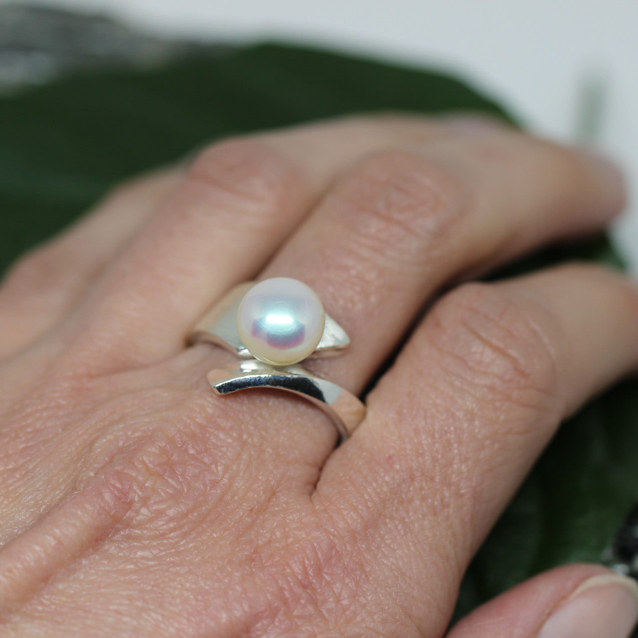 Silberring Handarbeit mit Perle