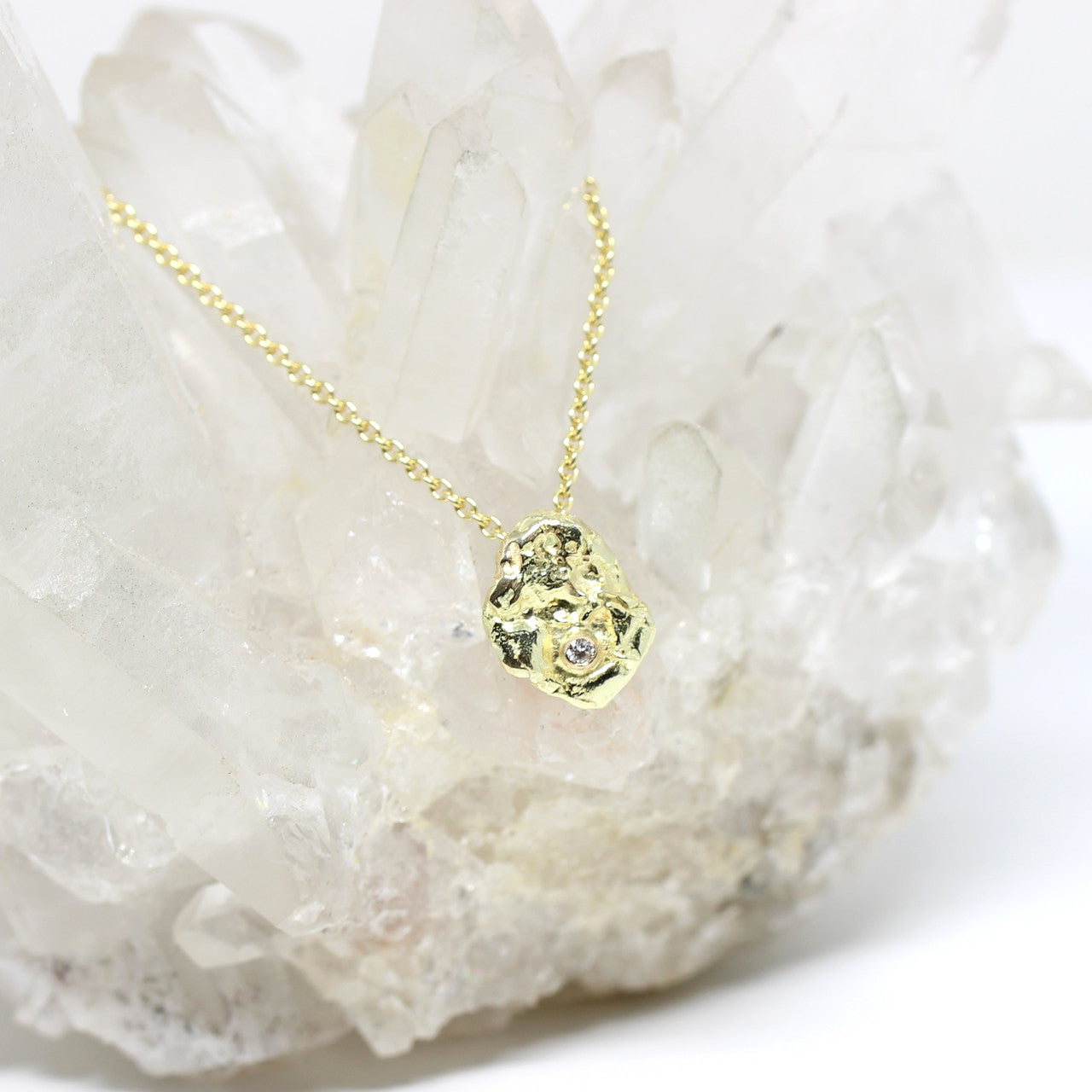 Anhänger Nugget in 750 Gelbgold mit Brillant