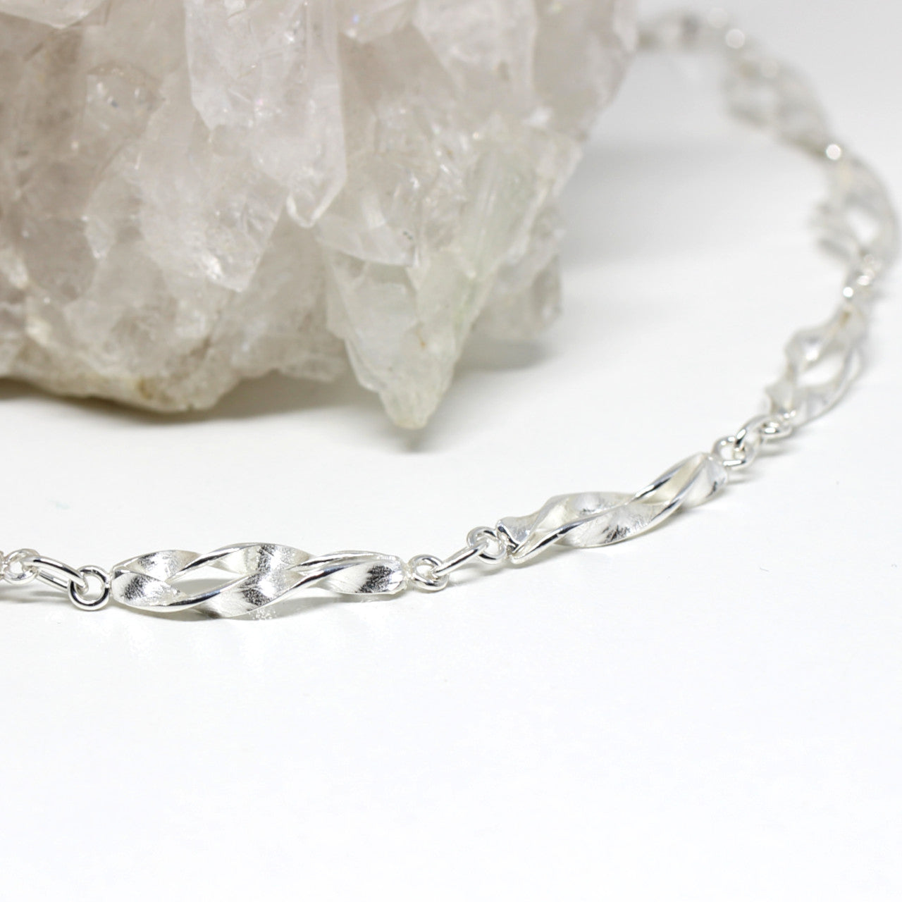 Collier Silber Handarbeit Seidenmatt gedreht