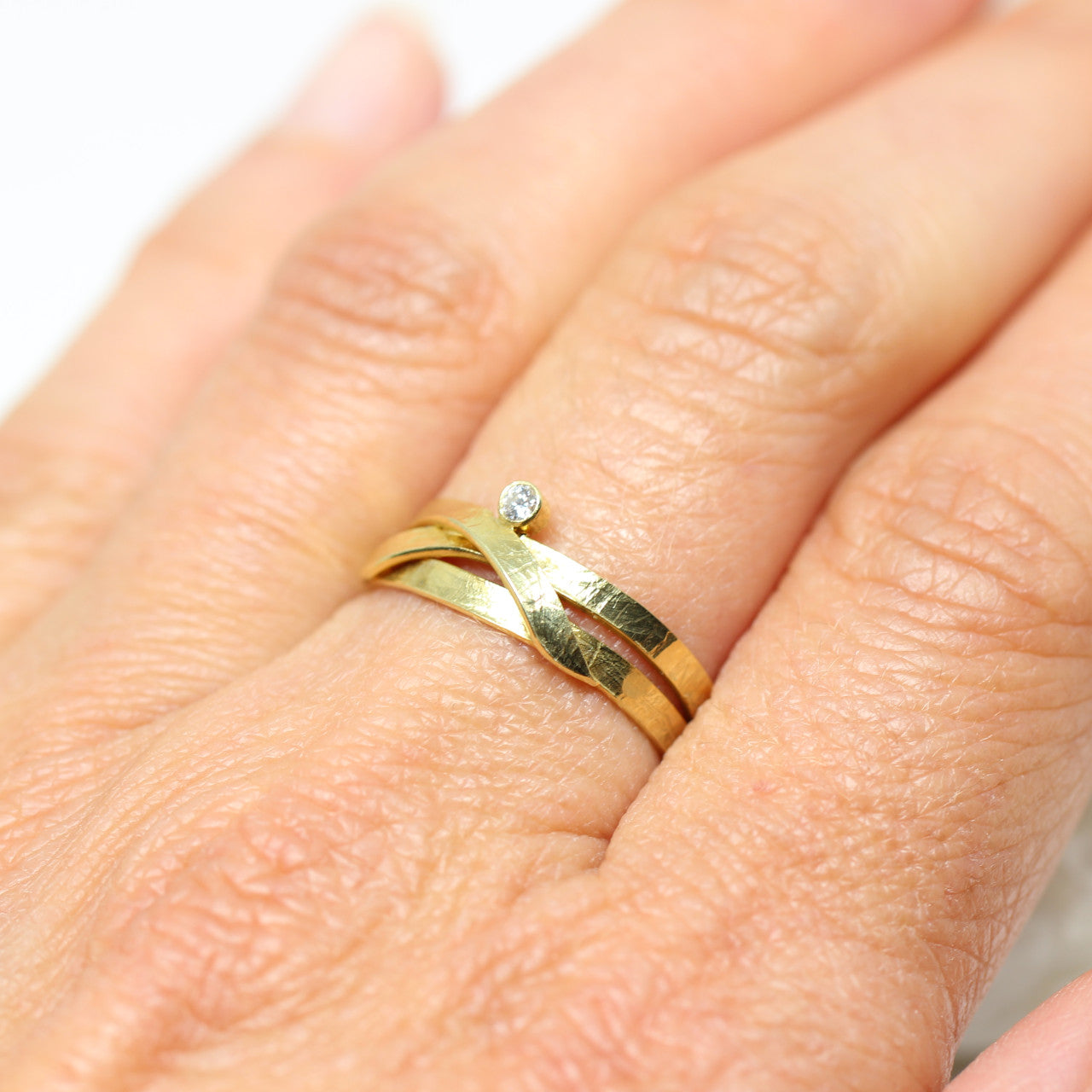 Ring in 585 Gelbgold mit Brillant