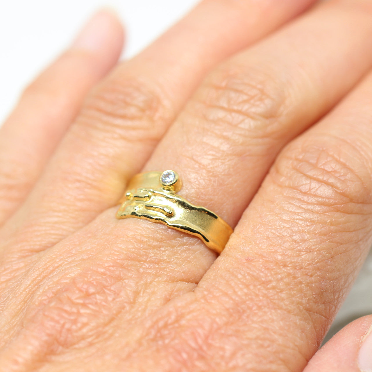 Ring in 333 Gelbgold mit Zirkonia