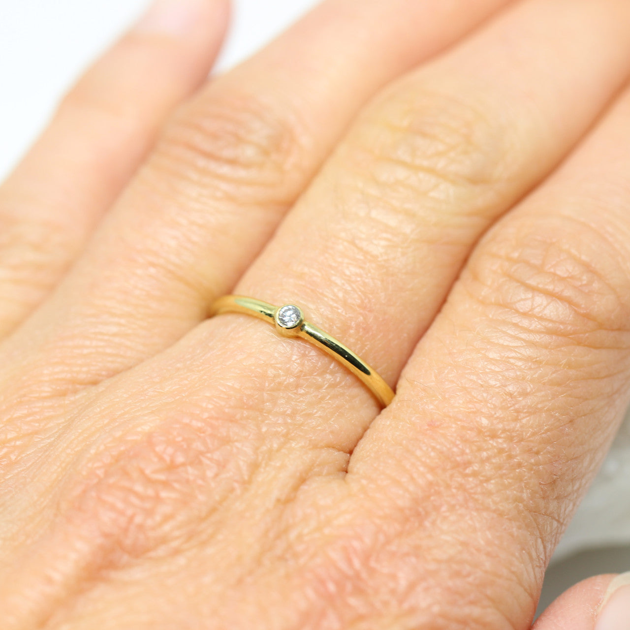 Ring in 333 Gelbgold poliert mit Zirkonia