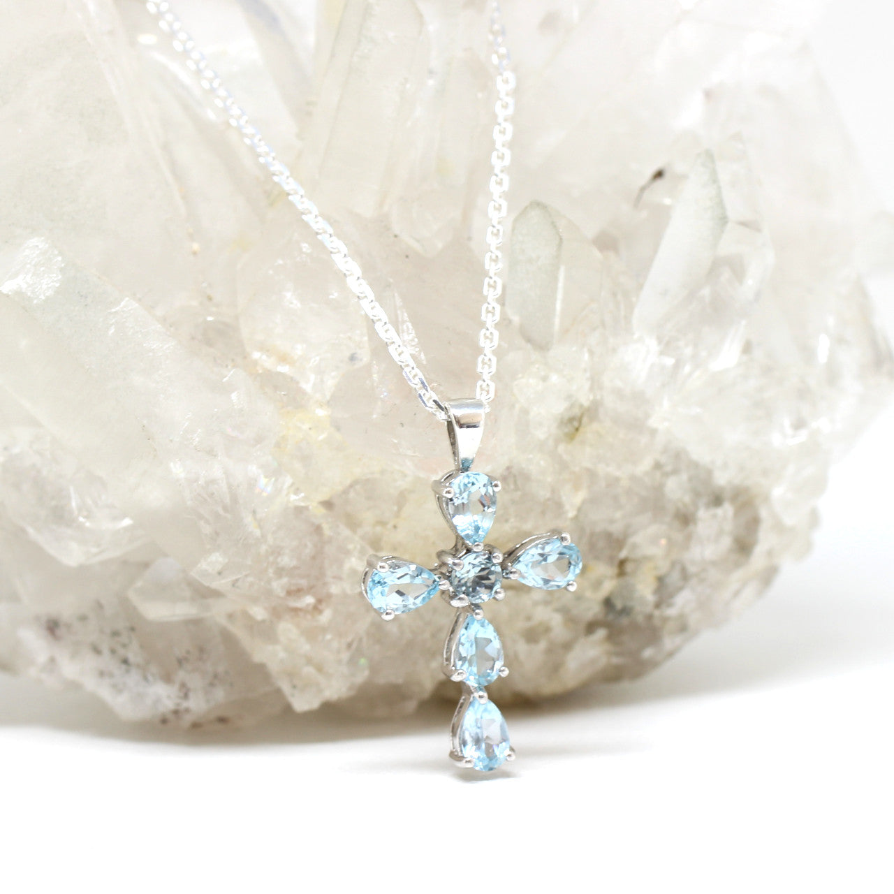 Silberanhänger Kreuz mit Blautopas