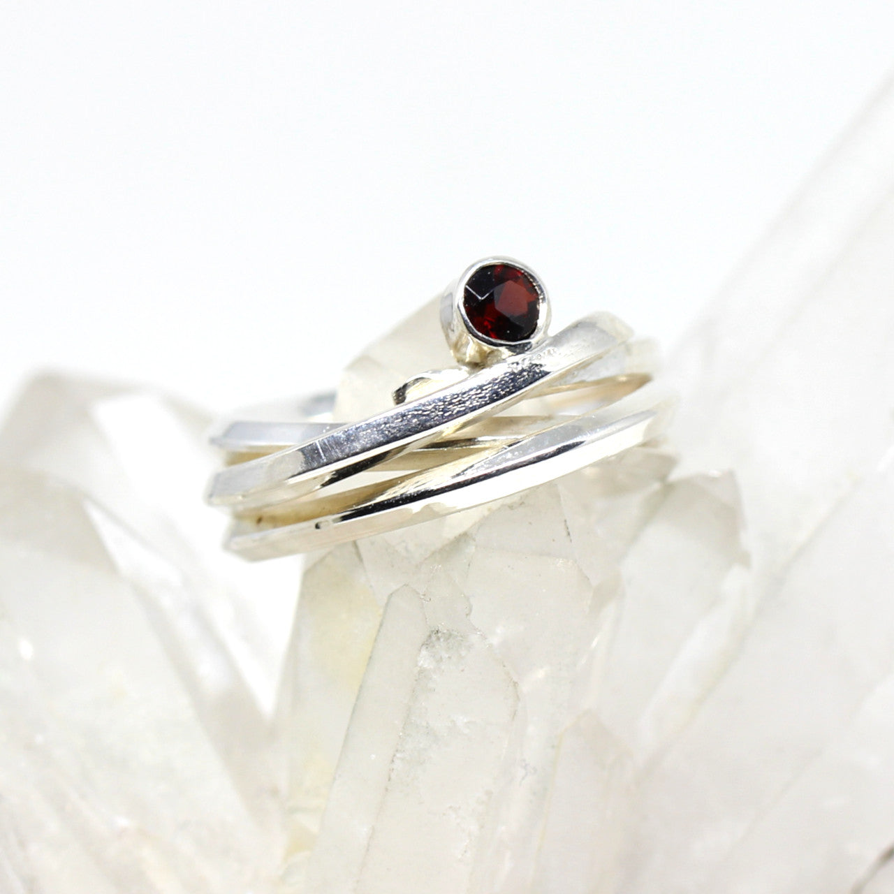 Silberring mit Granat