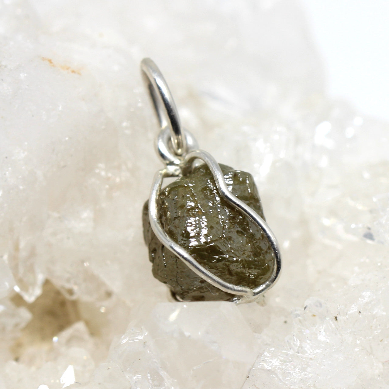 Silberanhänger Diamant im Körbchen