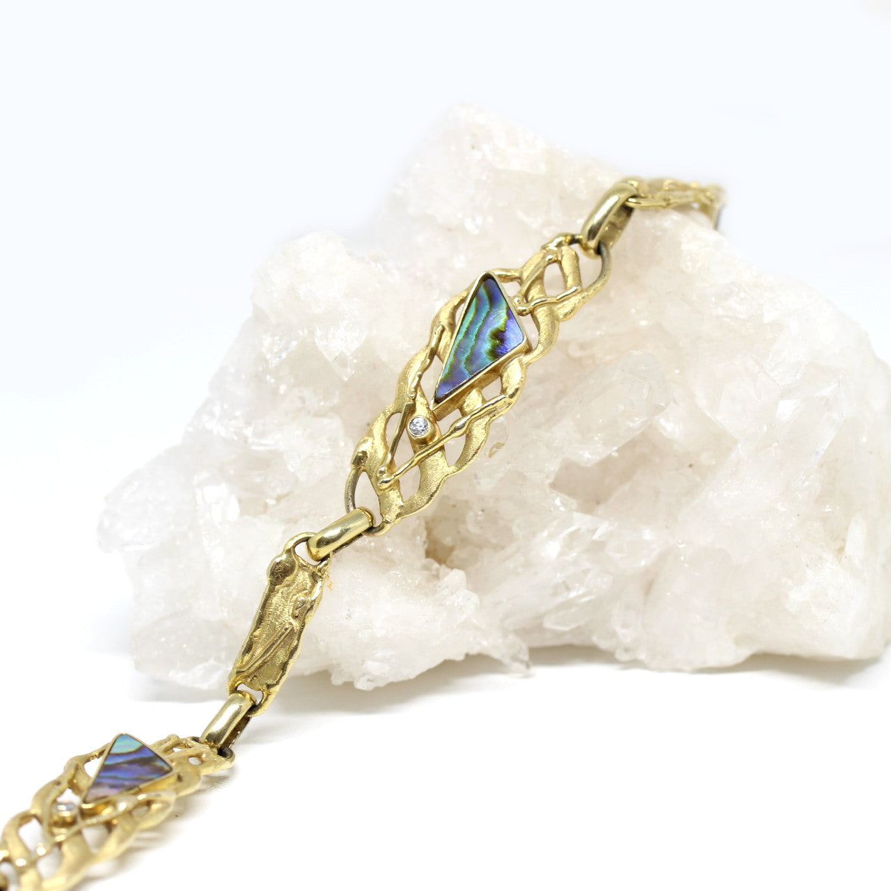 Armband in 333 Gelbgold mit Paoamuschel